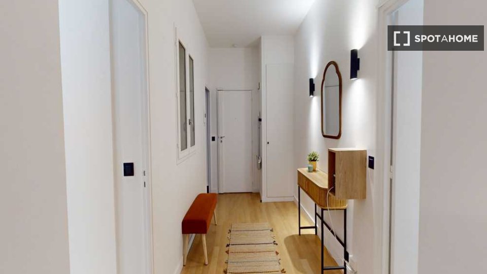 Double room Paris, 6 beds, 150m² — photo 6