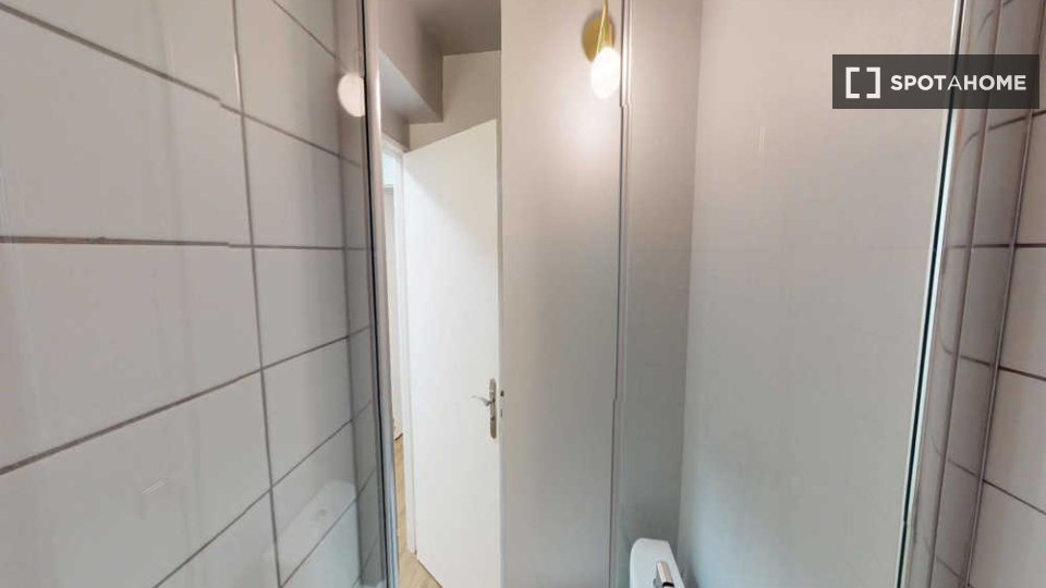 Double room Paris, 4 beds, 70m² — photo 11