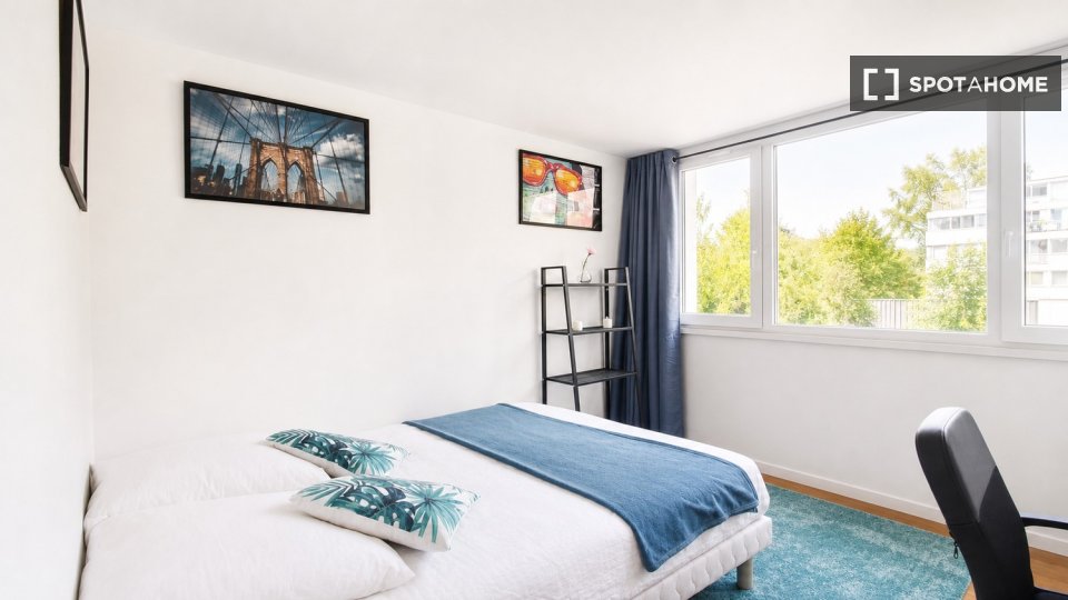 Chambre double Paris, 4 chambres — photo 31
