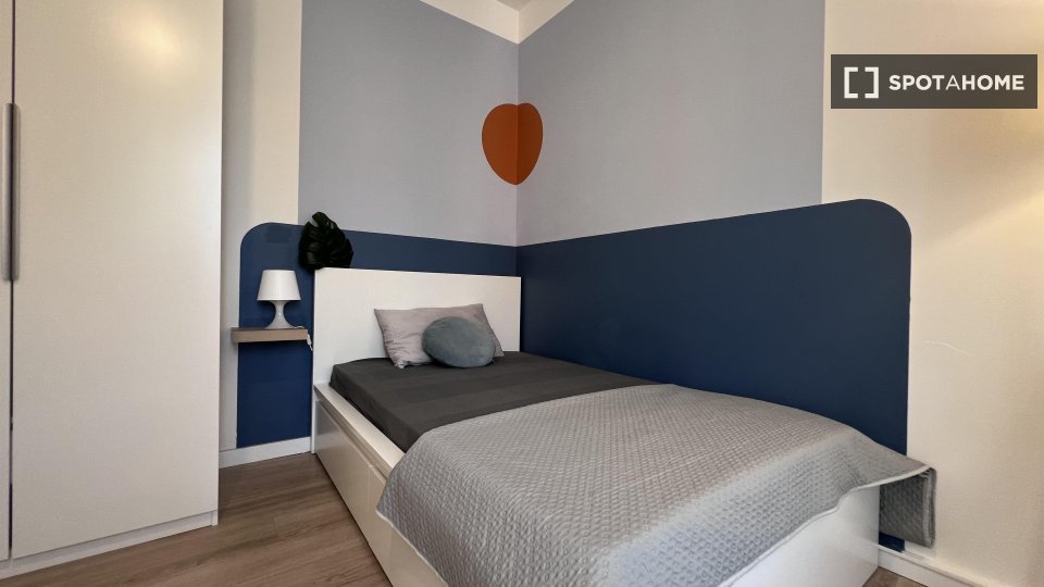 Double room Bologna, 3 beds — photo 3