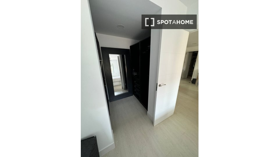 Apartment Madrid, 2 beds — photo 4