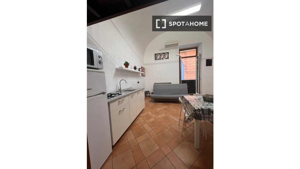 Apartment Naples, 1 bed — photo 2