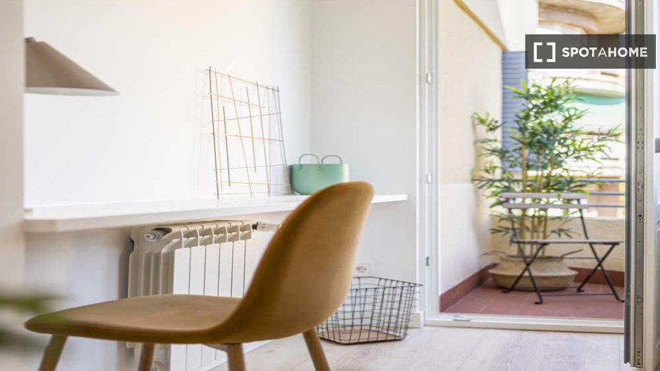 Double room Madrid, 4 beds — photo 41