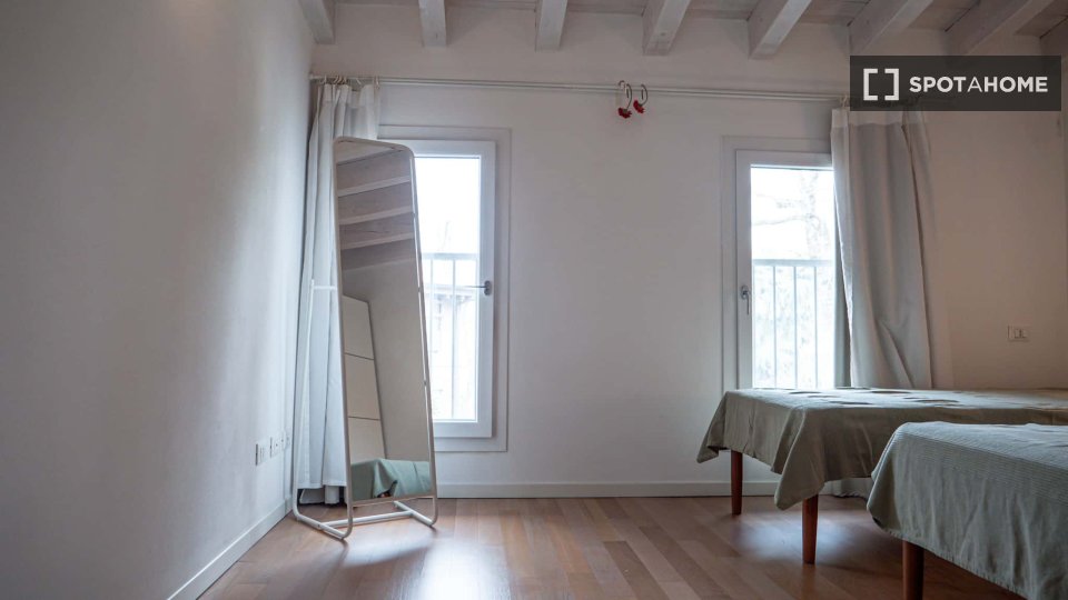 Apartment Milan, 1 bed, 110m² — photo 3
