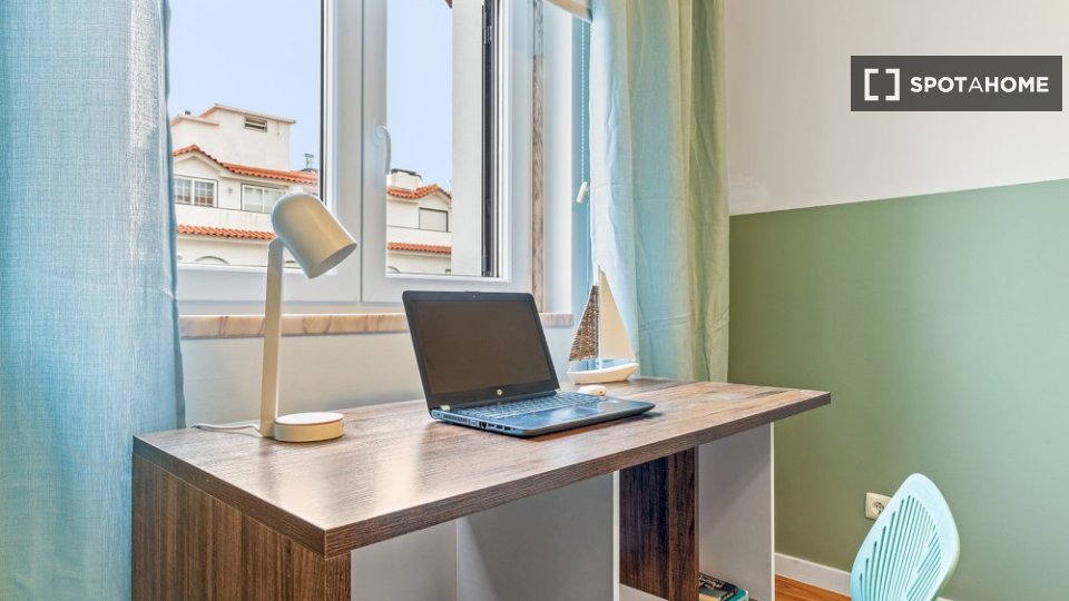 Double room Lisbon, 9 beds — photo 3