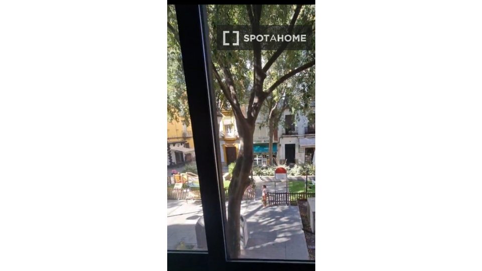 Apartment Seville, 2 beds, 90m² — photo 1