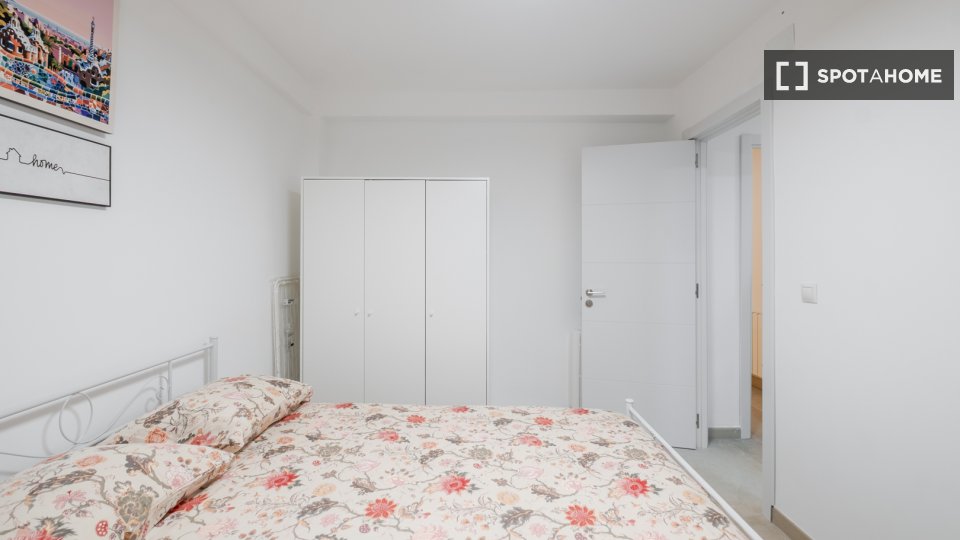 Habitación doble Madrid, 3 habitaciones — foto 20