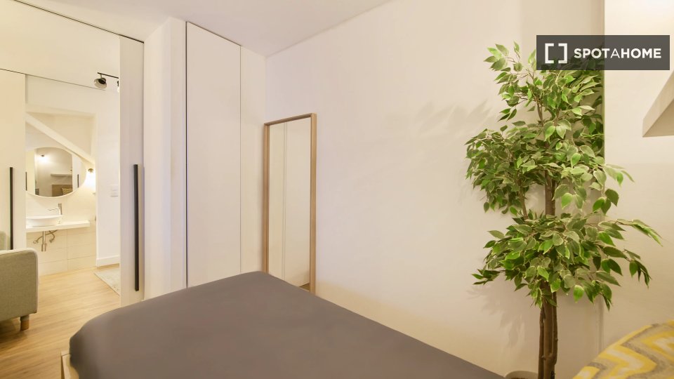 Apartment Lisbon, 1 bed — photo 8