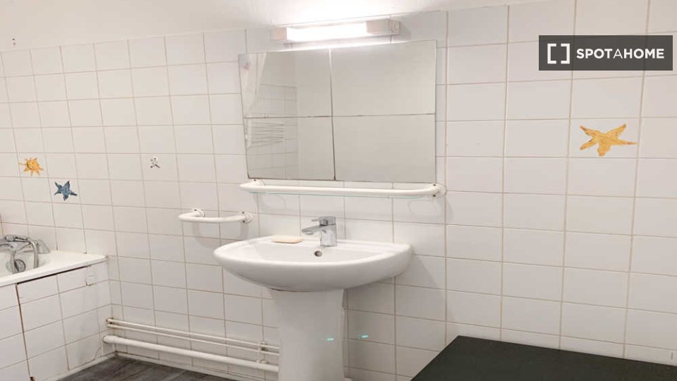 Camera doppia Lione, 4 camere, 90m² — foto 16