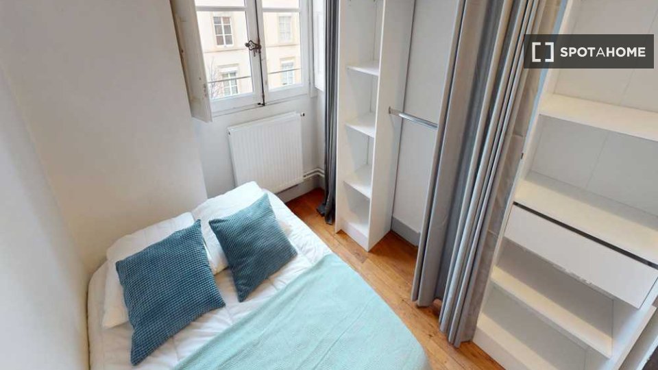 Camera doppia Lione, 4 camere, 90m² — foto 17