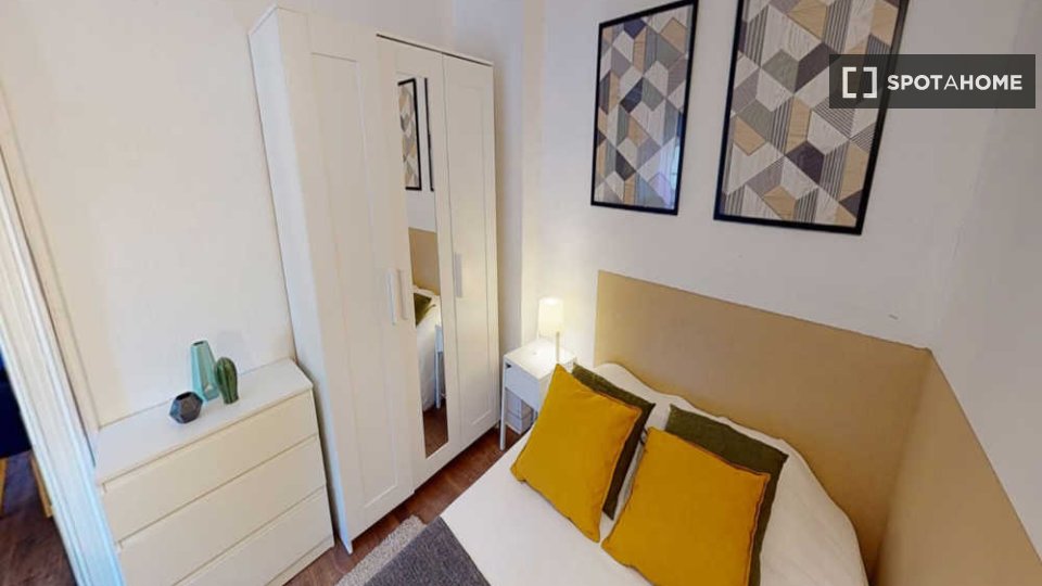 Double room Toulouse, 9 beds, 140m² — photo 10