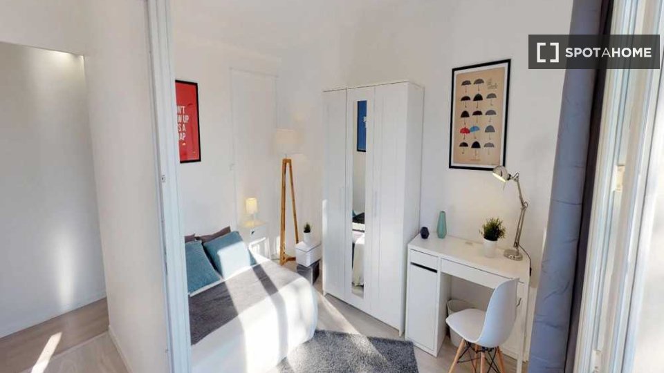 Double room Montpellier, 4 beds, 60m² — photo 11