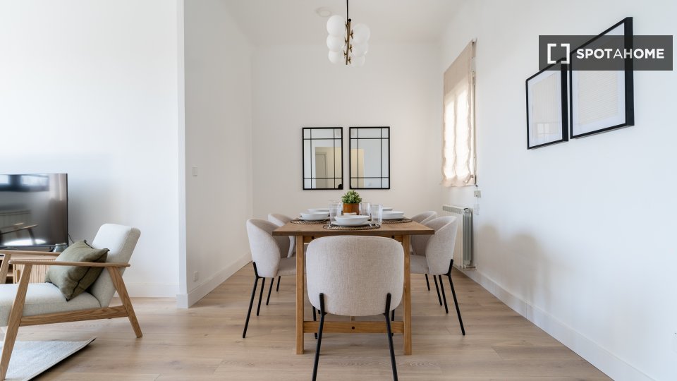 Apartment Madrid, 3 beds, 101m² — photo 2