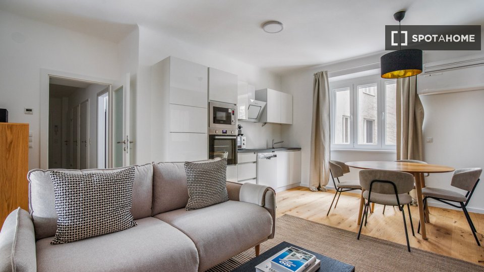 Apartment Vienna, 2 beds, 68m² — photo 1