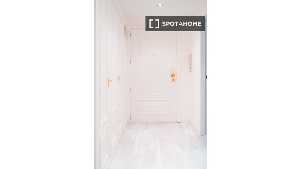 Apartment mono Valencia, 37m² — photo 4
