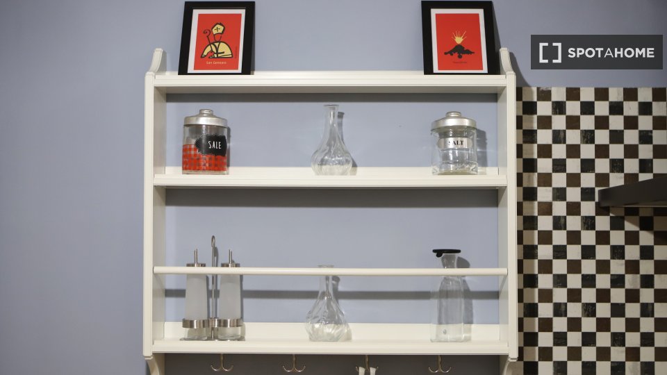 Apartment Naples, 1 bed — photo 8