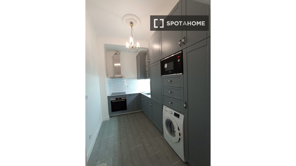 Apartment Lisbon, 1 bed — photo 4