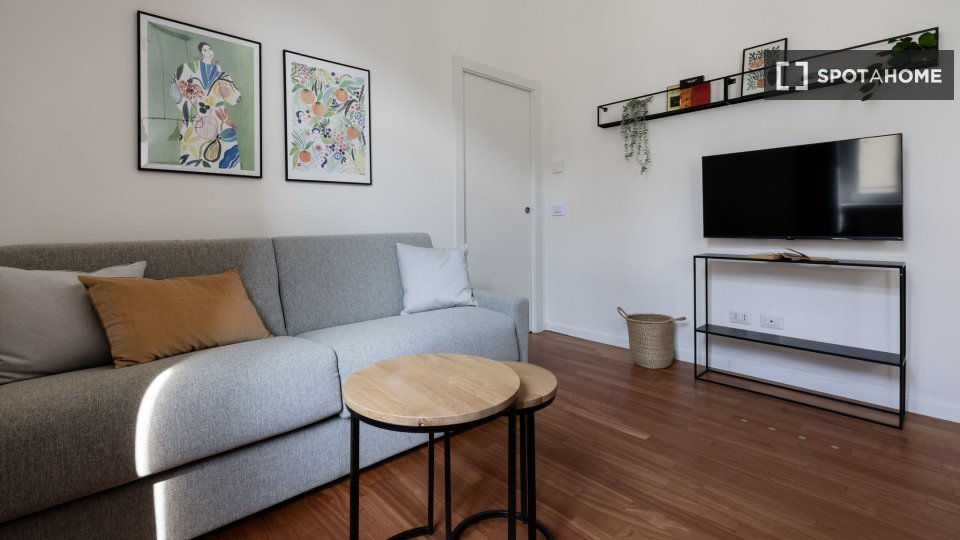 Apartment Milan, 1 bed, 51m² — photo 13