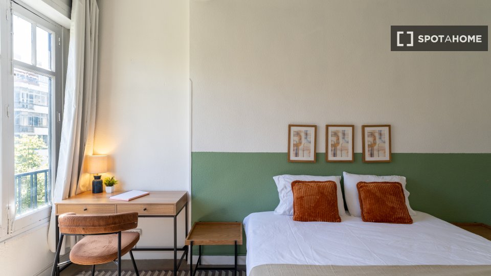 Double room Madrid, 7 beds — photo 5