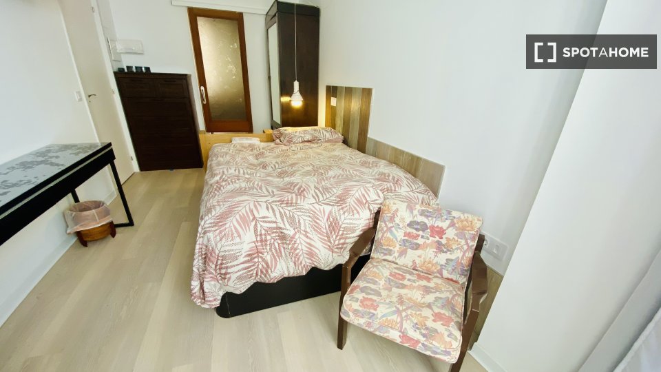 Double room Palma_De_Mallorca, 3 beds, 150m² — photo 1