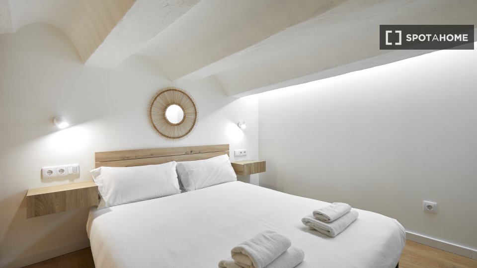 Apartment Barcelona, 1 bed — photo 1