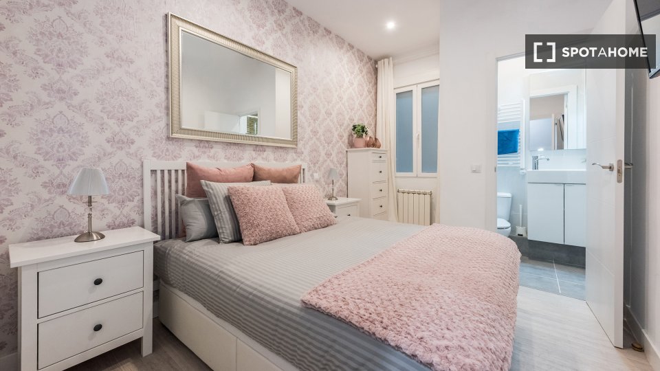 Apartment Madrid, 4 beds, 90m² — photo 7