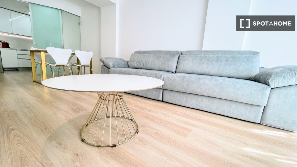 Apartment mono Madrid, 65m² — photo 1