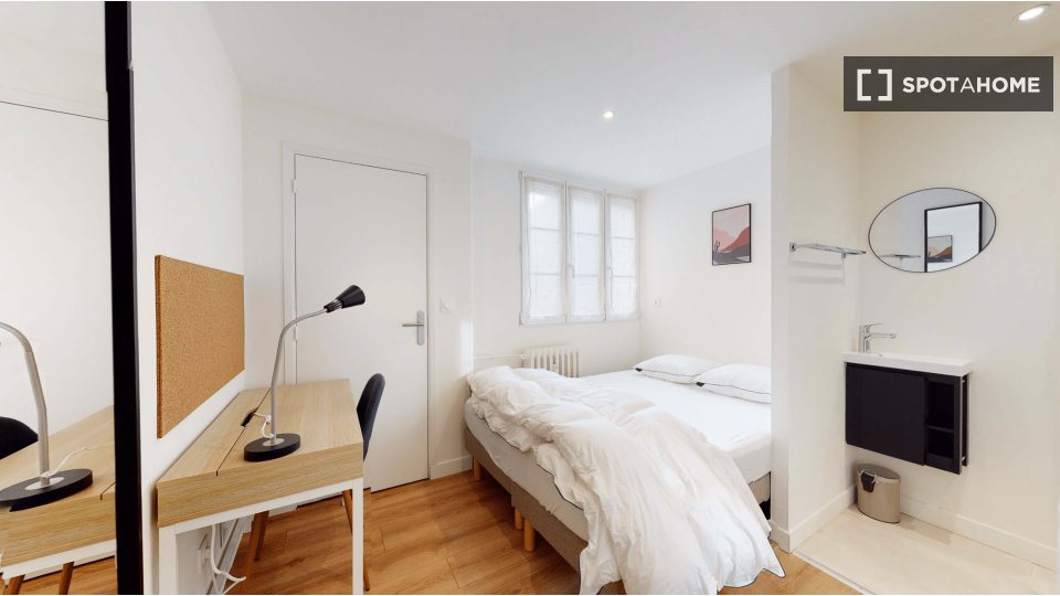 Double room Lille, 12 beds — photo 6
