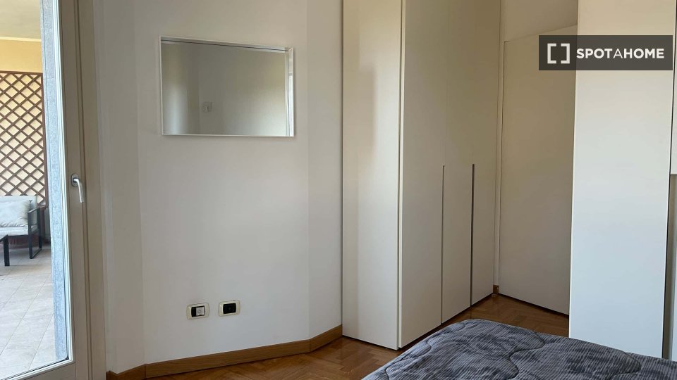 Apartment Milan, 1 bed, 90m² — photo 9