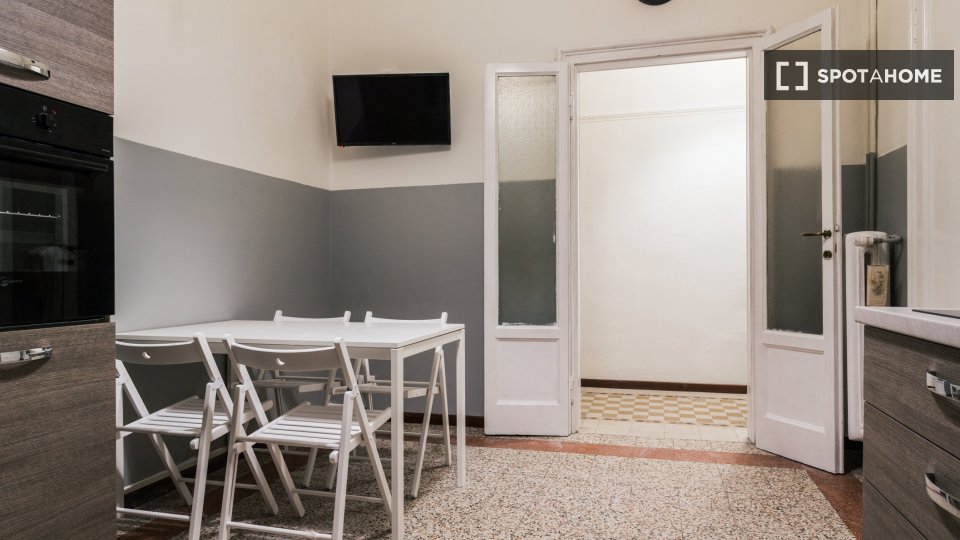 Double room Milan, 3 beds, 128m² — photo 6
