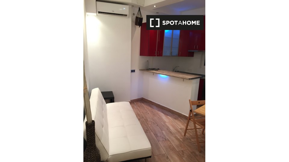 Double room Madrid, 1 bed — photo 1