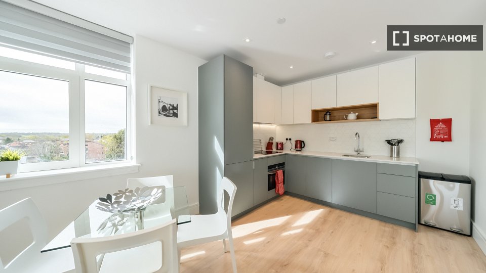 Apartment London, 3 beds — photo 1