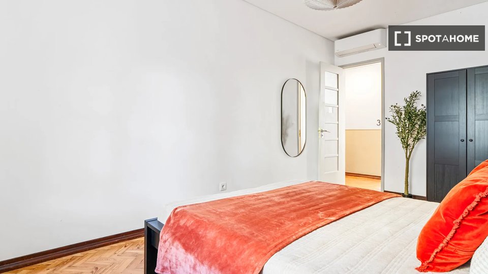 Double room Lisbon, 7 beds — photo 3