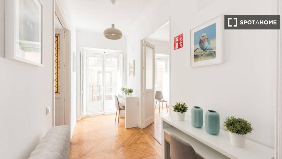 Apartment Madrid, 1 bed, 19m² — photo 8