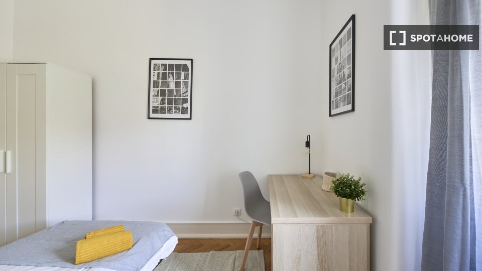 Double room Lisbon, 7 beds — photo 11