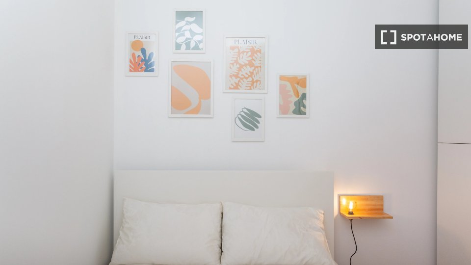 Double room Lisbon, 4 beds — photo 2