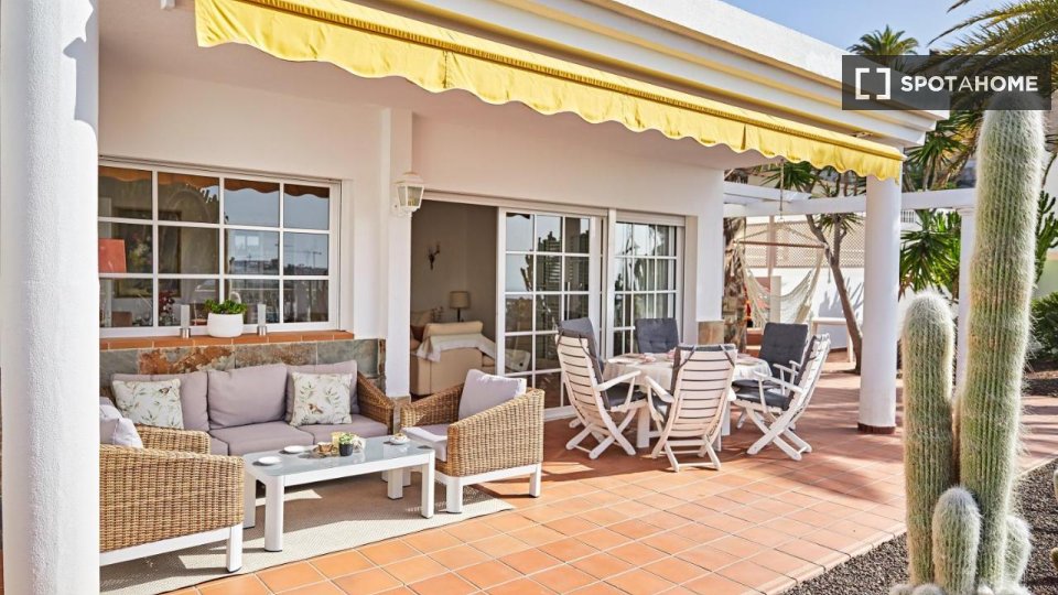 Apartment Santa_Cruz_De_Tenerife, 3 beds, 590m² — photo 7
