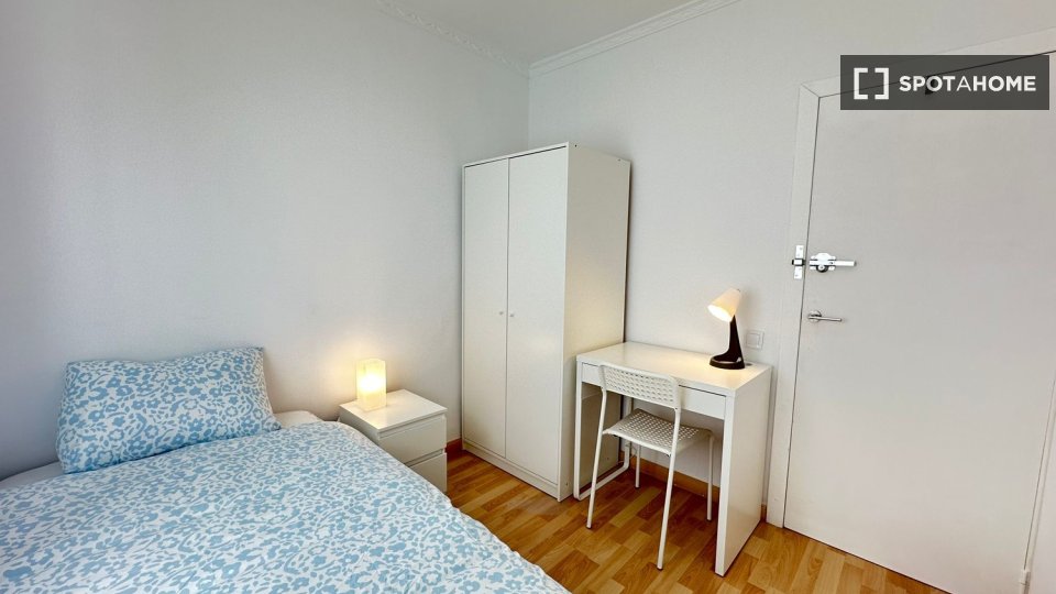 Chambre double Alcala_De_Henares, 4 chambres — photo 4