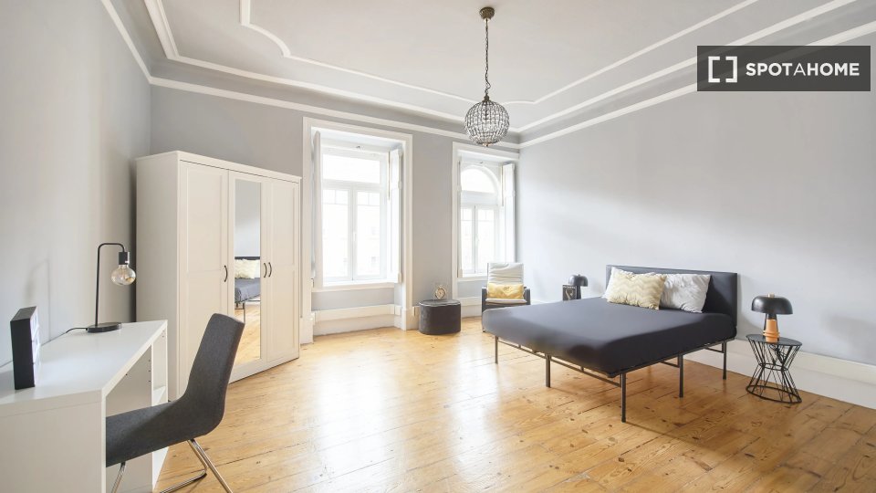 Double room Lisbon, 8 beds — photo 2
