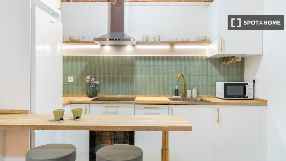 Apartment Barcelona, 2 beds, 90m² — photo 4