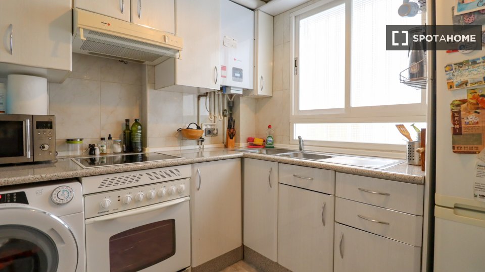 Apartment Madrid, 2 beds, 76m² — photo 6
