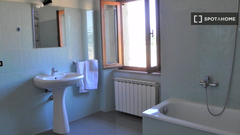 Apartment Florence, 2 beds, 80m² — photo 9