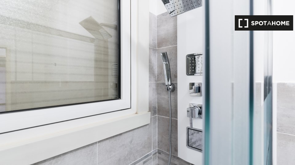Double room Milan, 5 beds, 150m² — photo 6