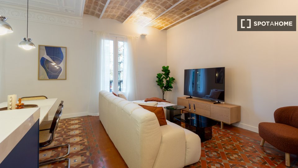 Apartment Barcelona, 4 beds, 135m² — photo 12
