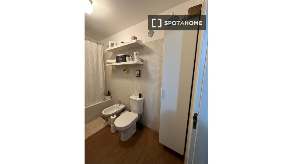 Apartment Lisbon, 2 beds, 110m² — photo 6