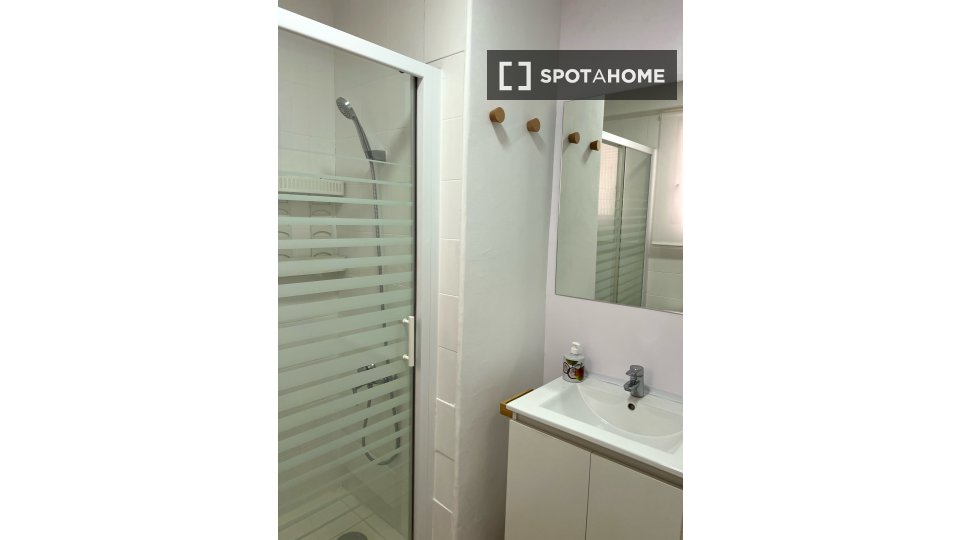 Apartment Valencia, 3 beds, 71m² — photo 12