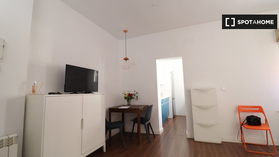 Apartment Madrid, 1 bed, 40m² — photo 7