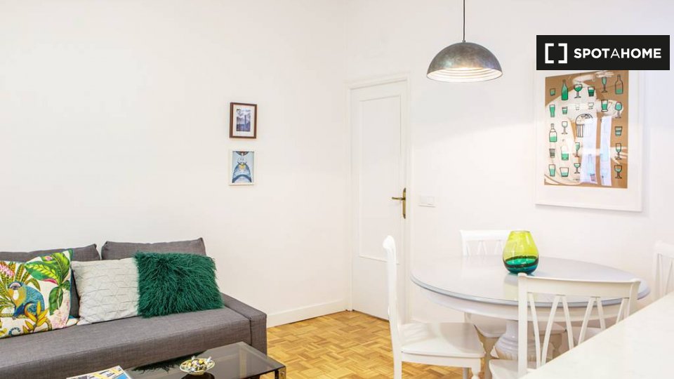 Apartment Madrid, 1 bed — photo 1