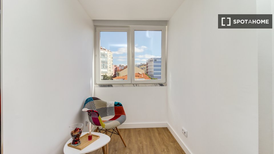 Apartment Lisbon, 1 bed, 60m² — photo 14
