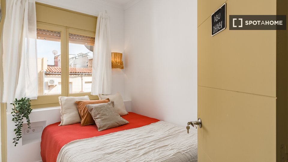 Double room Barcelona, 4 beds, 70m² — photo 28